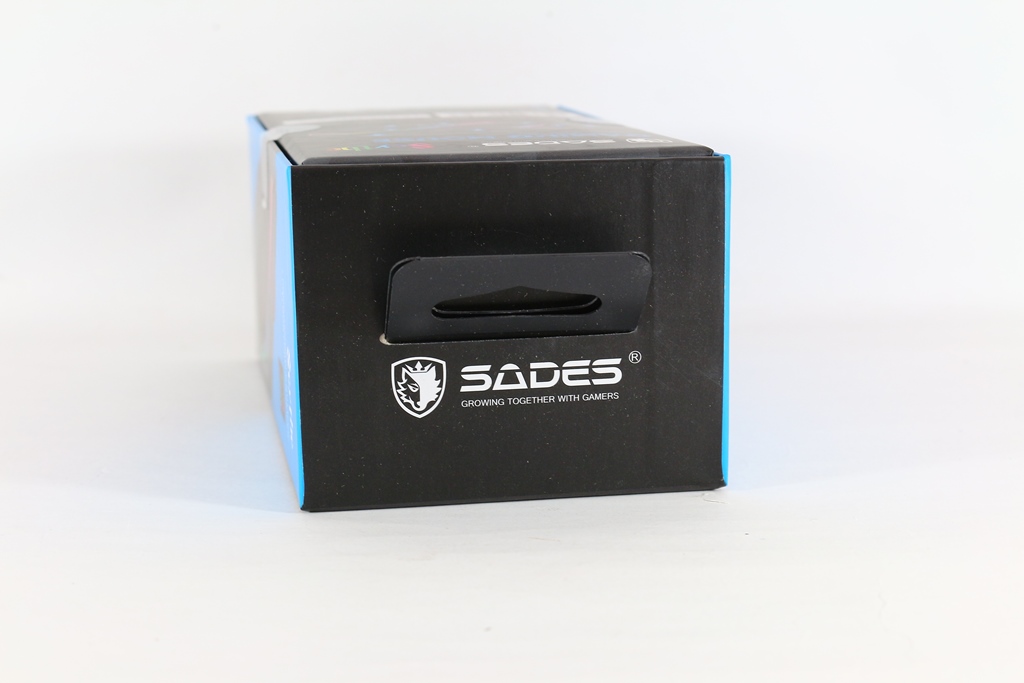 賽德斯SADES Scythe幻影狼鐮RGB巨集變頻電競滑鼠搭配Zap閃電電競滑鼠墊-反應迅速殺敵無數
