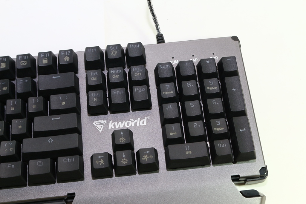 廣寰kworld C600光軸電競機械鍵盤-光速觸發殺敵無數1258