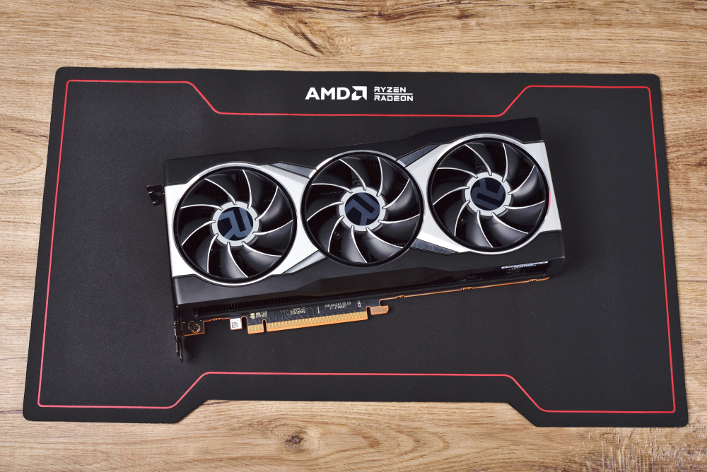 卡王對決篇！AMD Radeon RX 6900 XT 測試報告/ 超頻性高矜持性價期待 