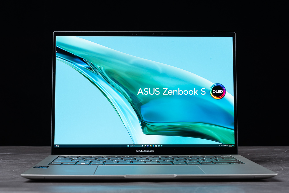 1cm + 1kg 極致輕薄！ASUS Zenbook S 13 OLED UX5304 測試報告