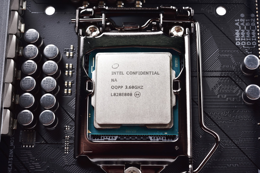 決戰八核Intel Core i9-9900K 處理器測試報告效能無疑只問價格 